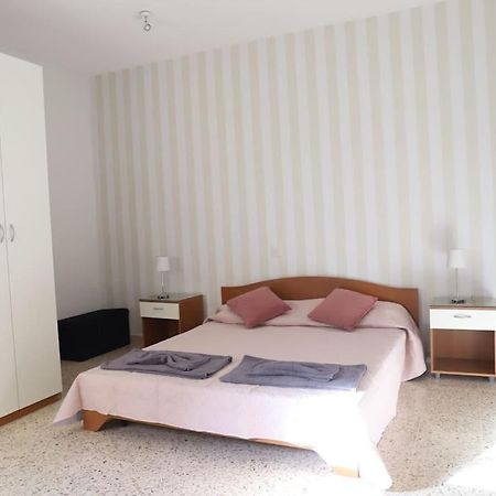 Seaview 3 Bedroom Apartment In Sliema Exterior photo