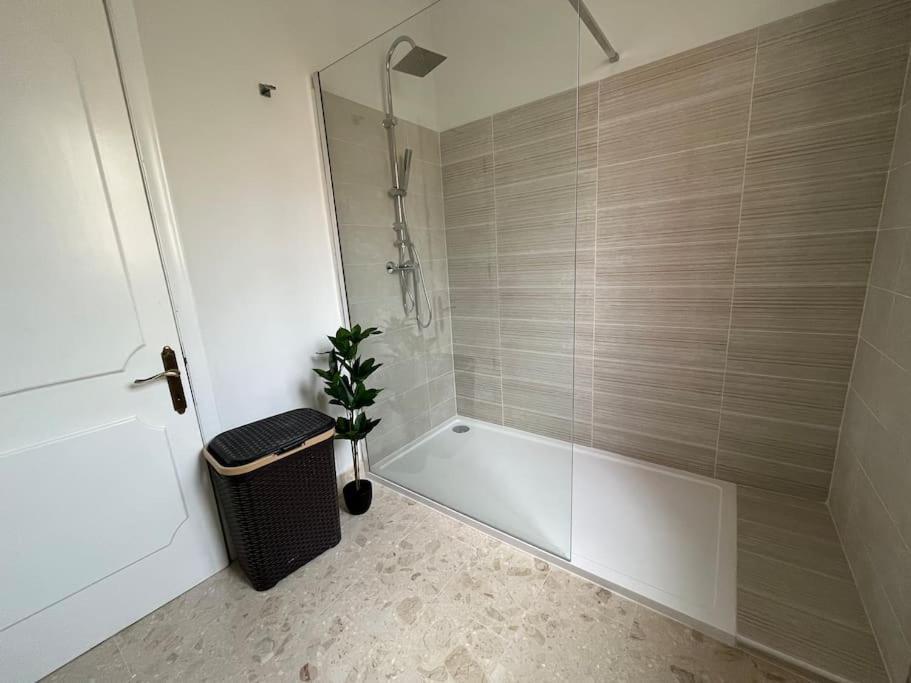 Seaview 3 Bedroom Apartment In Sliema Exterior photo